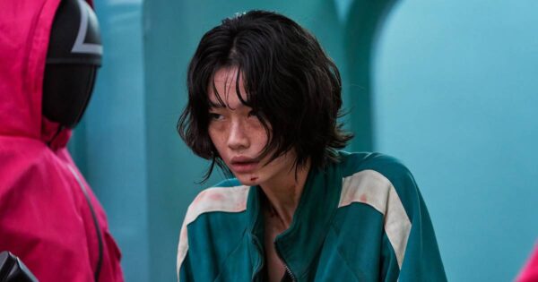 Hoyeon, de Squid Game, se une a Theo James en The Hole