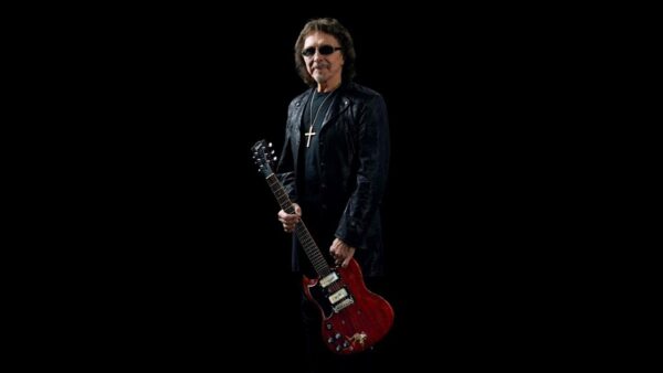 Tony Iommi de Black Sabbath no consigue que Hard Rock Cafe le devuelva su preciada guitarra